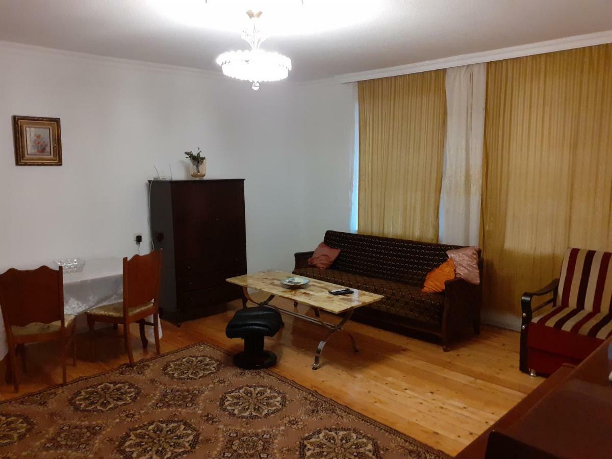 Orion Kutaisi Apartamento Exterior foto