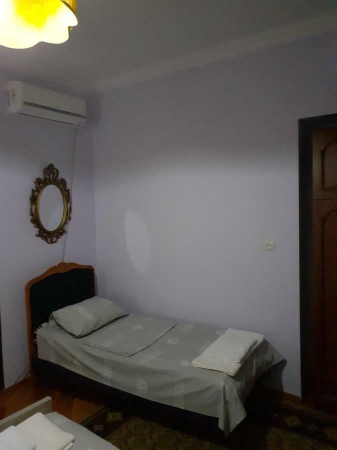 Orion Kutaisi Apartamento Exterior foto