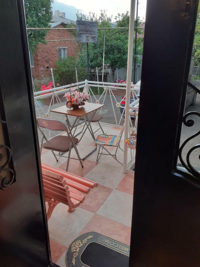 Orion Kutaisi Apartamento Exterior foto